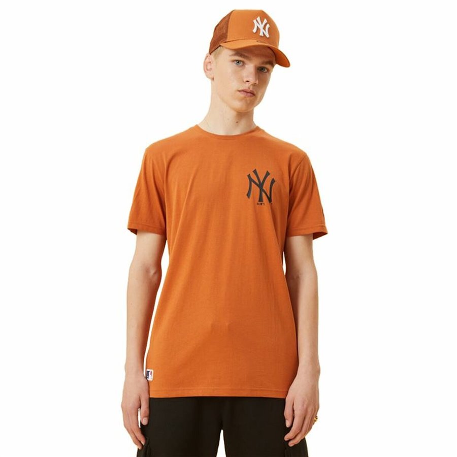 New Era 棕色纽约洋基队男士短袖 T 恤