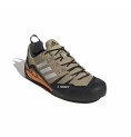 Gymnastiksko, Dam Adidas Terrex Swift Solo Approach Beige