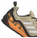 Gymnastiksko, Dam Adidas Terrex Swift Solo Approach Beige