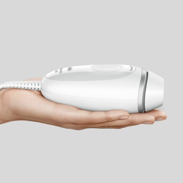 Braun 带附件的强脉冲 IPL 脱毛器 Mini PL1124