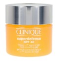 Ansiktsgel Clinique Superdefense SPF 40 Trötthetsmotverkande behandling (50 ml)